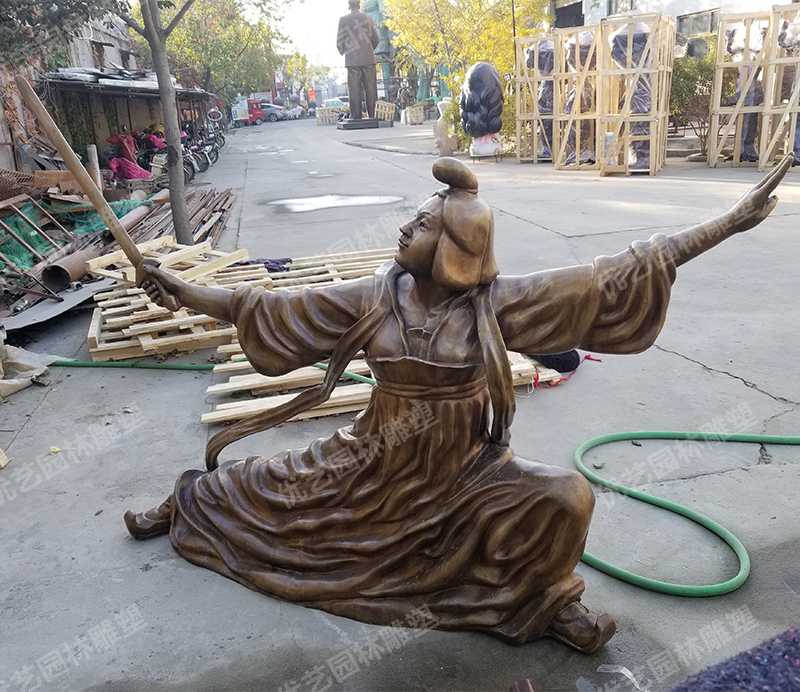 舞劍銅人物雕塑，古代銅人物雕塑